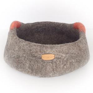 Hunde- und Katzenkorb aus gefilzter Wolle